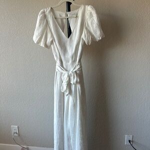 Club Monaco Jumpsuit White Size 2